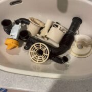 洗濯機の排水部品
